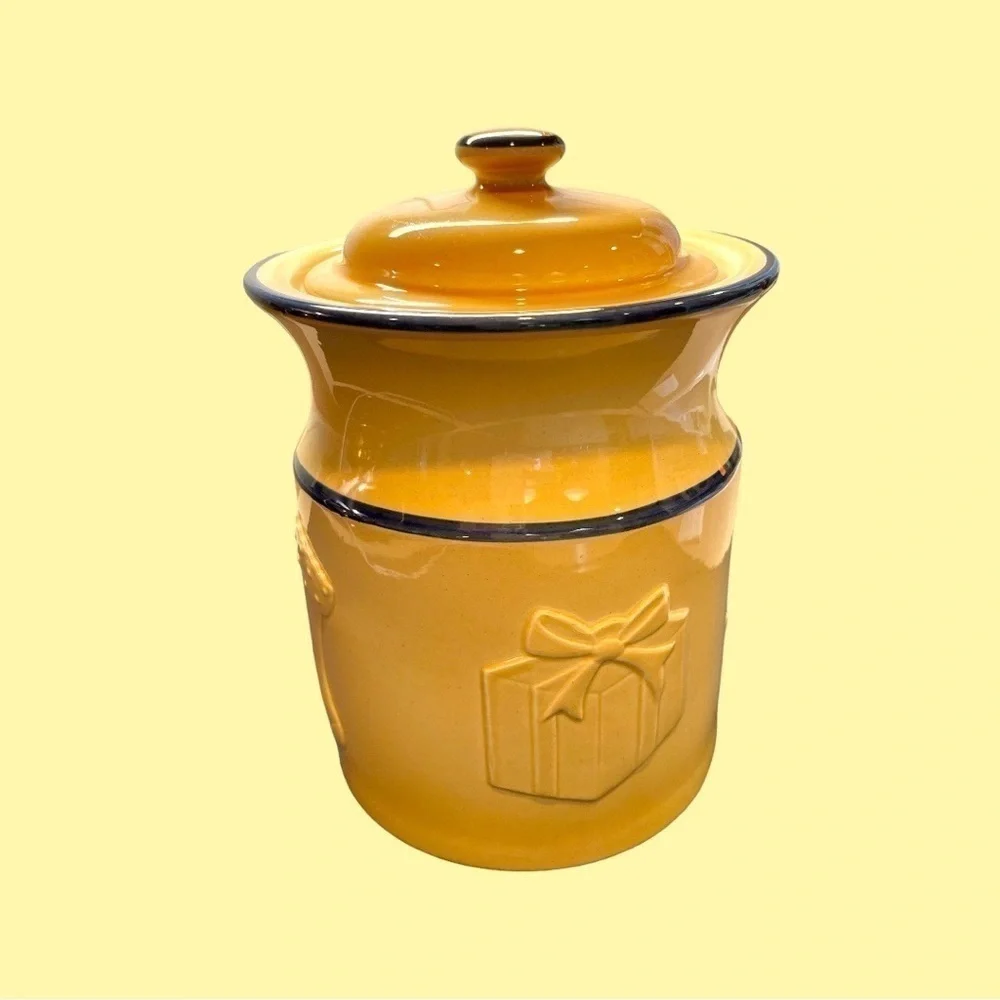 WILLIAMS SONOMA, EMBOSSED, STONEWARE, CHRISTMAS, COOKIE JAR.